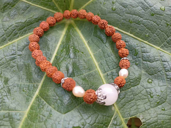 Wrist Mala - Rudraksha with Stone