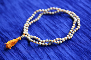 Tulasi Necklace - Bead on knotted cord S